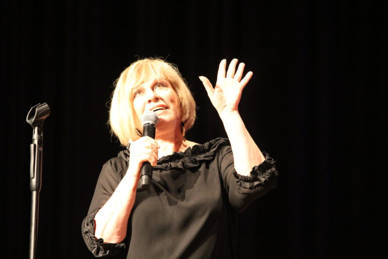 Mary Roos